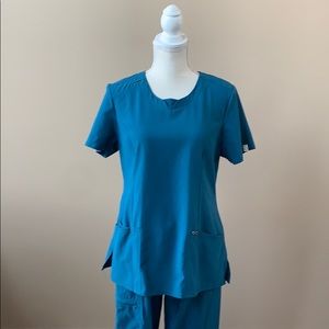 Infinity Teal Scrub set